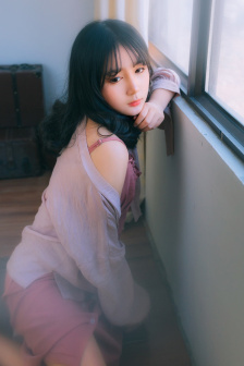 一边亲一边摸韩剧免费观看